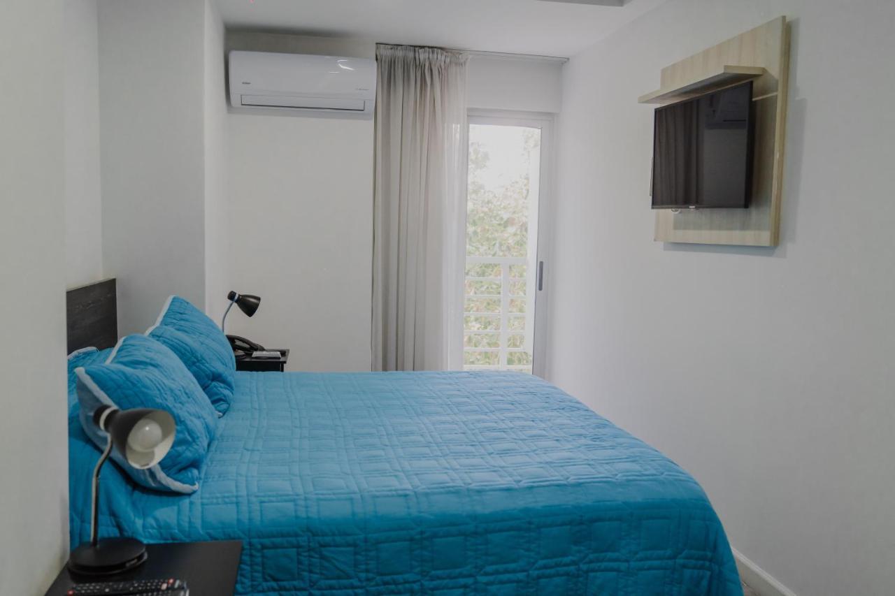 Quijano Hotel - Aparts & Suites Montevideo Exterior photo